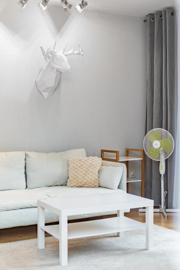 Przanowskiego 32 By Homeprime Warsaw Luaran gambar